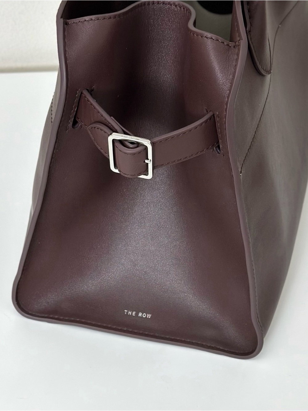 Elegant Dark Brown Leather Satchel Handbag - Picture 5 of 6